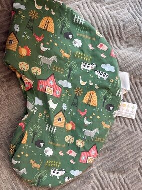 Boppy Green Farm Print Nursing Pillow Cover